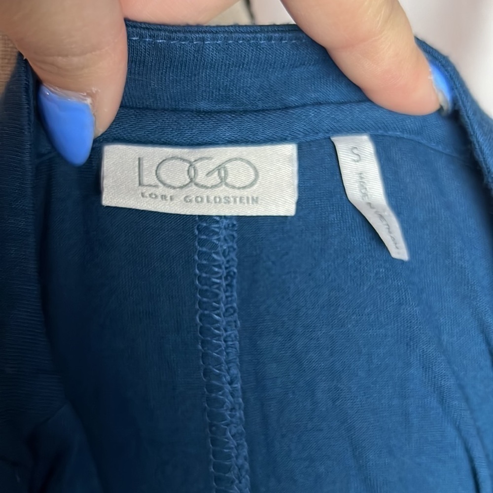Logo by Lori Goldstein Small Blue with pockets long sleeve vneck blouse - Picture 6 of 6